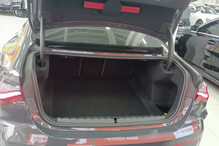 Used BMW 4 Series 2022 Revised 425i M Sport Night Edition Package Trunk