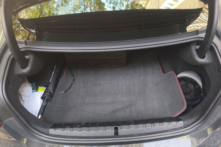 Used BMW 4 Series 2022 Second Facelift 430i M Sport Night Edition Package Trunk