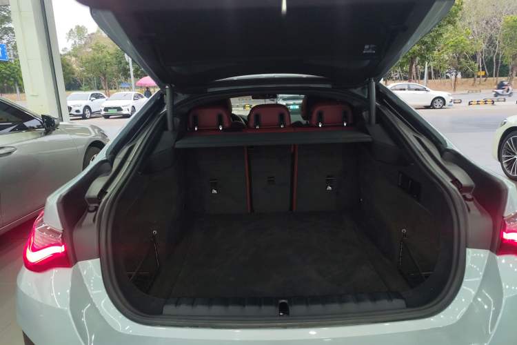 Used BMW 4 Series 2022 425i Gran Coupe M Sport Night Edition Trunk