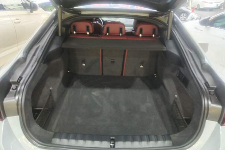 Used BMW 4 Series 2022 425i Gran Coupe M Sport Night Edition Trunk
