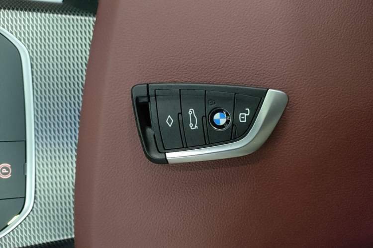 Used BMW 4 Series 2022 Revised 425i M Sport Night Edition Package Vehicle Key