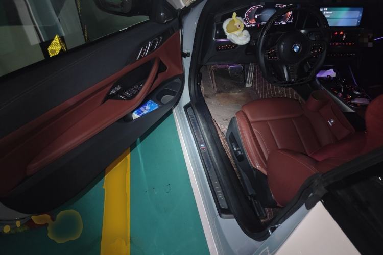 Used BMW 4 Series 2022 425i Convertible M Sport Package Driver Seat