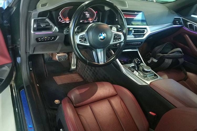Used BMW 4 Series 2022 425i Convertible M Sport Night Edition Package Center Console