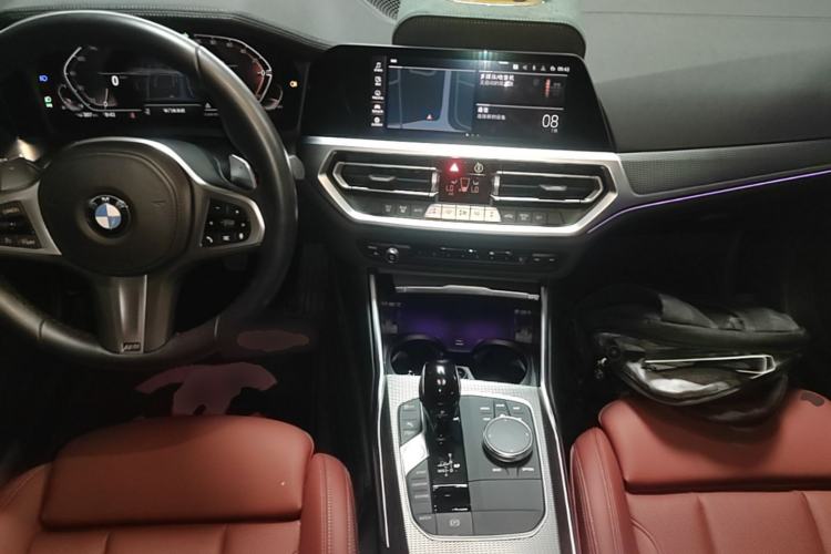 Used BMW 4 Series 2022 425i Gran Coupe M Sport Night Edition Center Console