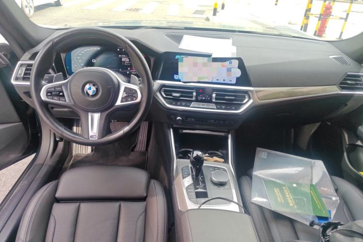 Used BMW 4 Series 2022 430i Gran Coupe M Sport Night Edition Center Console
