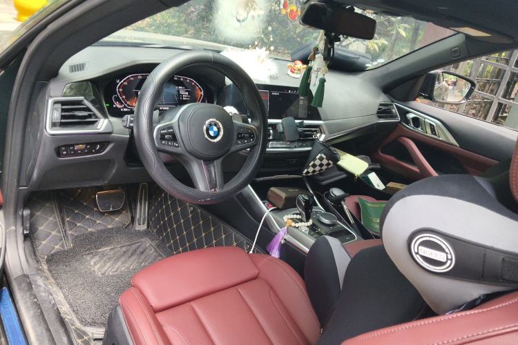 Used BMW 4 Series 2022 Revised 425i Convertible M Sport Night Edition Package Center Console