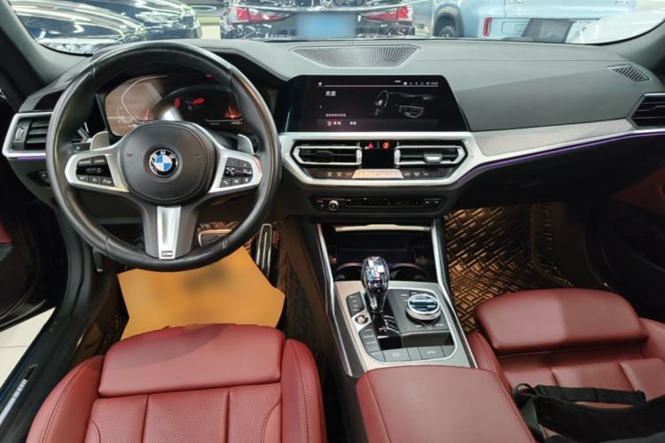 Used BMW 4 Series 2022 Revised 425i Convertible M Sport Night Edition Package Center Console
