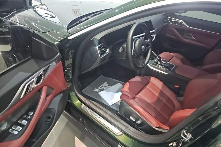 Used BMW 4 Series 2022 425i Gran Coupe M Sport Package Driver Seat