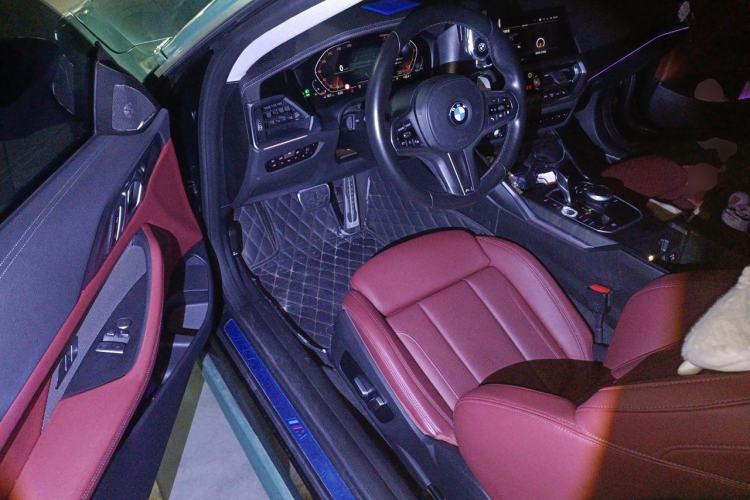 Used BMW 4 Series 2022 425i M Sport Package Driver Seat