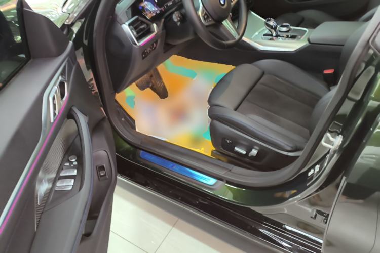 Used BMW 4 Series 2022 425i Gran Coupe M Sport Night Edition Driver Seat