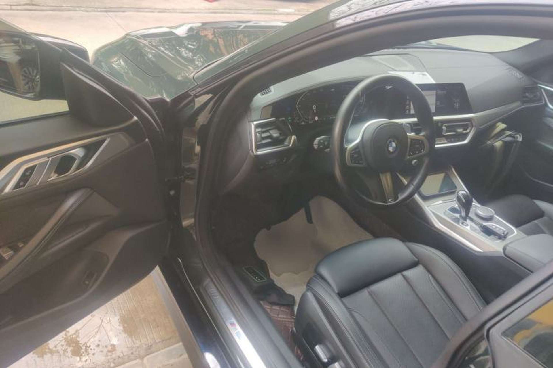 Used BMW 4 Series 2022 425i Gran Coupe M Sport Night Edition Driver Seat