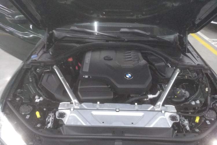 Used BMW 4 Series 2022 425i M Sport Package Engine Bay