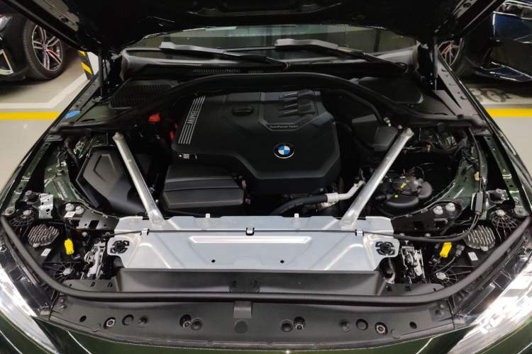 Used BMW 4 Series 2022 425i M Sport Package Engine Bay
