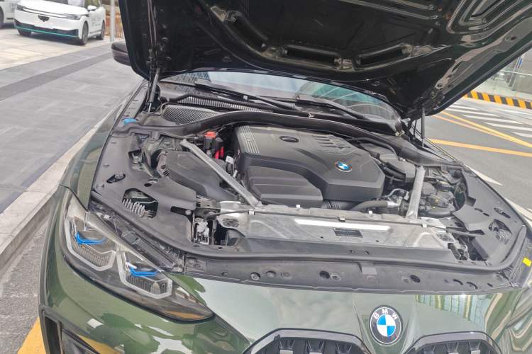 Used BMW 4 Series 2022 430i Gran Coupe M Sport Night Edition Engine Bay Right
