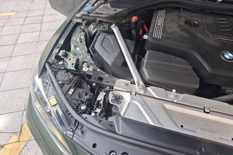 Used BMW 4 Series 2022 425i Gran Coupe M Sport Night Edition Engine Bay Right