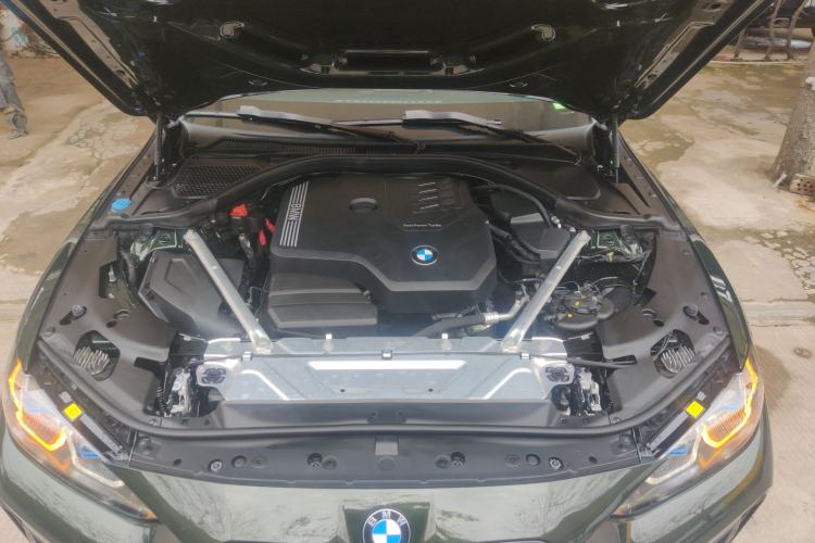 Used BMW 4 Series 2022 425i Gran Coupe M Sport Night Edition Engine Bay