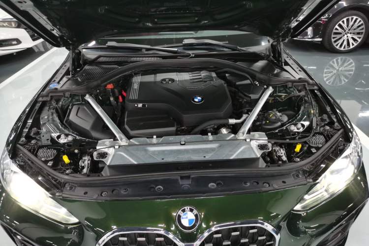 Used BMW 4 Series 2022 425i Convertible M Sport Package Engine Bay