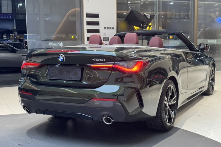 Used BMW 4 Series 2022 425i Convertible M Sport Package Exterior 1