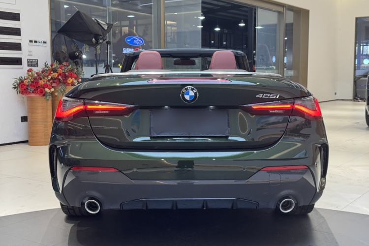 Used BMW 4 Series 2022 425i Convertible M Sport Package Exterior 5