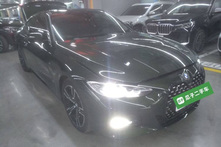 Used BMW 4 Series 2022 425i M Sport Package Front Right 45 Deg