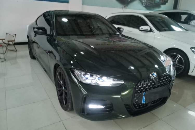 Used BMW 4 Series 2022 Revised 425i M Sport Night Edition Package Front Right 45 Deg