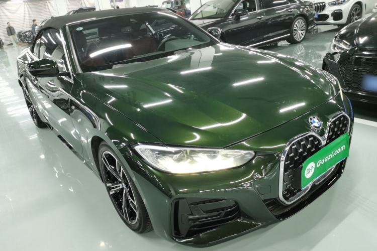Used BMW 4 Series 2022 425i Convertible M Sport Package Front Right 45 Deg