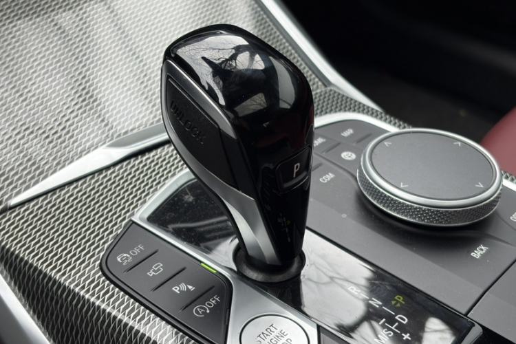 Used BMW 4 Series 2022 Revised 425i M Sport Night Edition Package Gear Lever