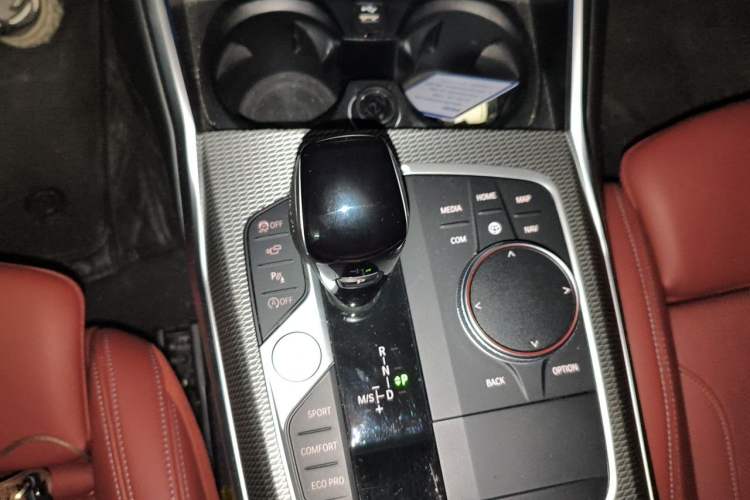 Used BMW 4 Series 2022 Second Facelift 430i M Sport Night Edition Package Gear Lever