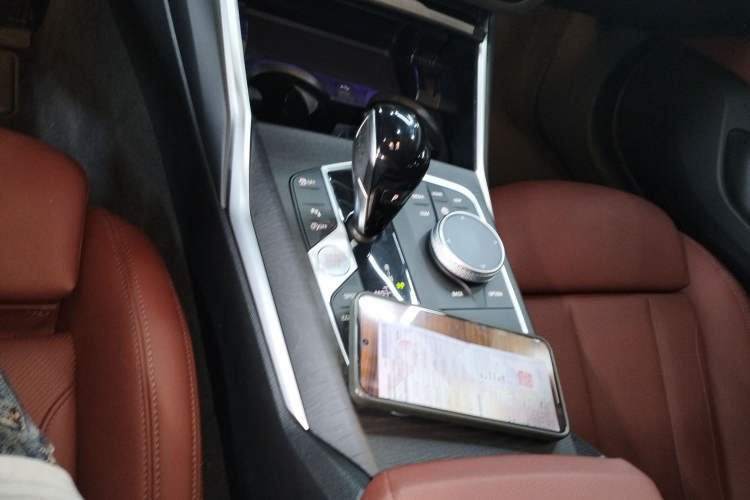 Used BMW 4 Series 2022 425i Gran Coupe M Sport Package Gear Lever