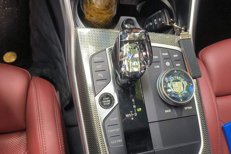 Used BMW 4 Series 2022 Second Facelift 430i M Sport Night Edition Package Gear Lever