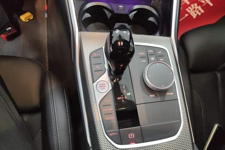 Used BMW 4 Series 2022 425i Gran Coupe M Sport Night Edition Gear Lever