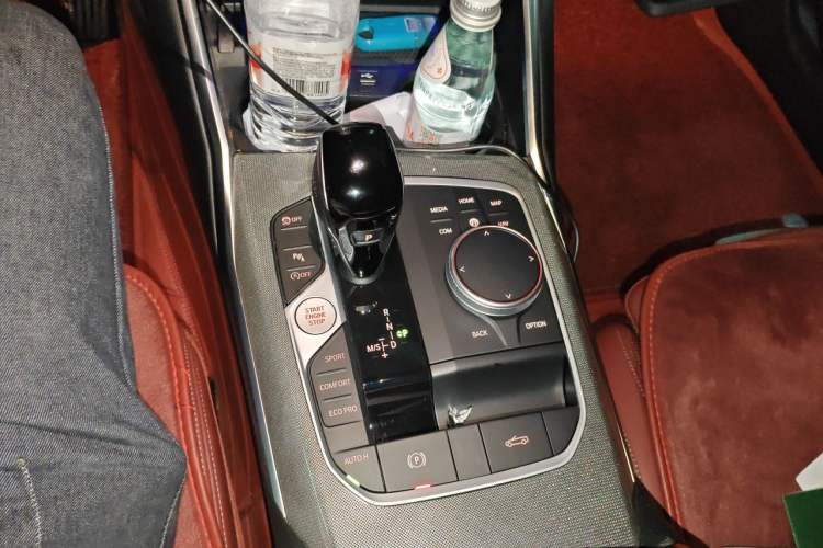 Used BMW 4 Series 2022 430i Convertible M Sport Night Edition Package Gear Lever