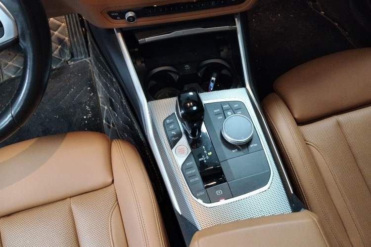 Used BMW 4 Series 2022 430i Gran Coupe M Sport Night Edition Gear Lever