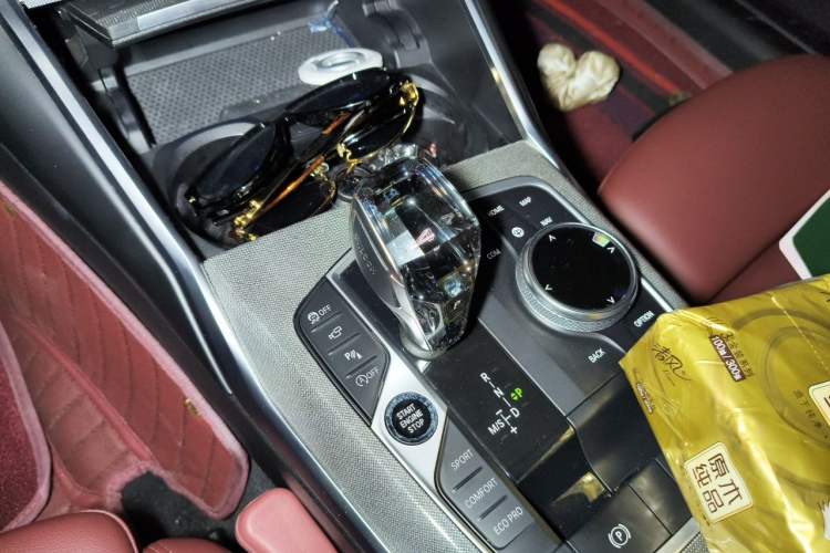 Used BMW 4 Series 2022 430i Convertible M Sport Night Edition Package Gear Lever