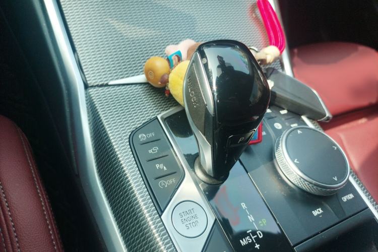 Used BMW 4 Series 2022 Second Facelift 430i Convertible M Sport Night Edition Package Gear Lever