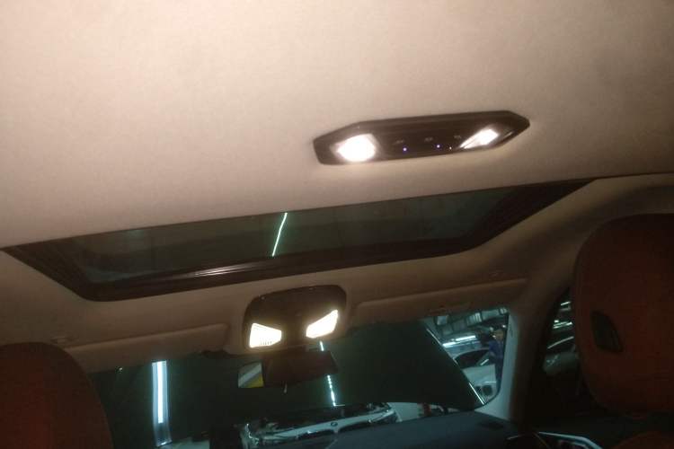 Used BMW 4 Series 2022 425i M Sport Package Headliner