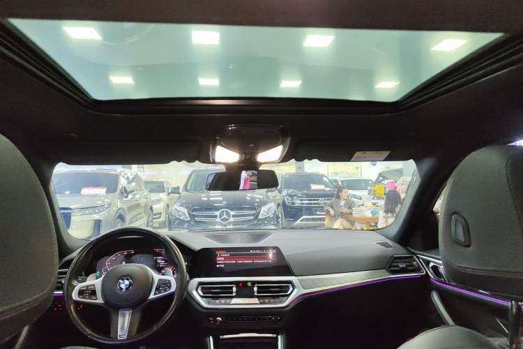 Used BMW 4 Series 2022 425i Gran Coupe M Sport Night Edition Headliner