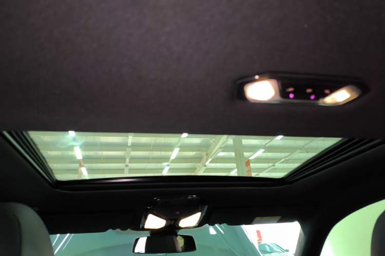 Used BMW 4 Series 2022 425i Gran Coupe M Sport Night Edition Headliner