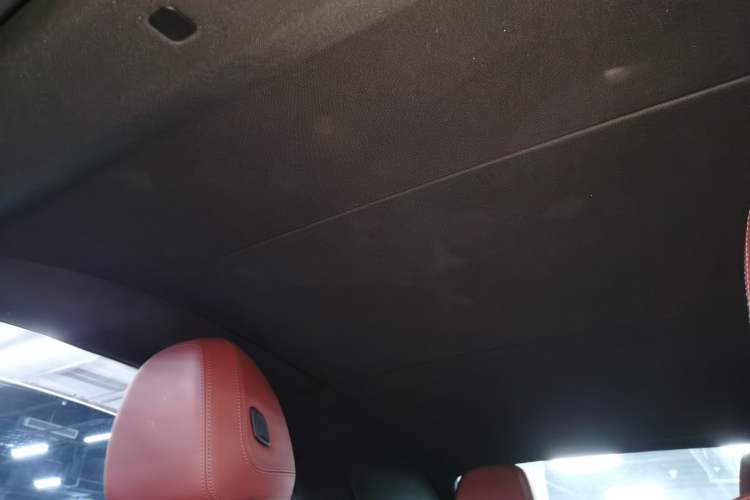 Used BMW 4 Series 2022 425i Convertible M Sport Package Headliner