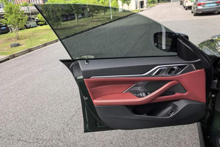 Used BMW 4 Series 2022 425i Gran Coupe M Sport Night Edition Interior 1
