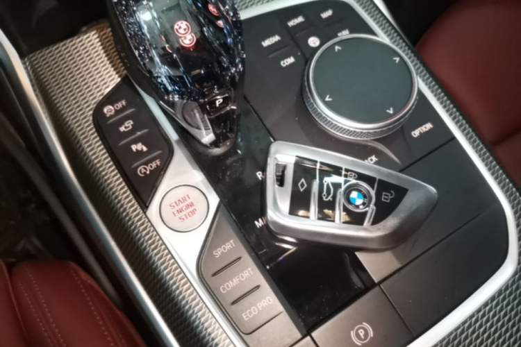 Used BMW 4 Series 2022 Revised 425i M Sport Night Edition Package Interior 1
