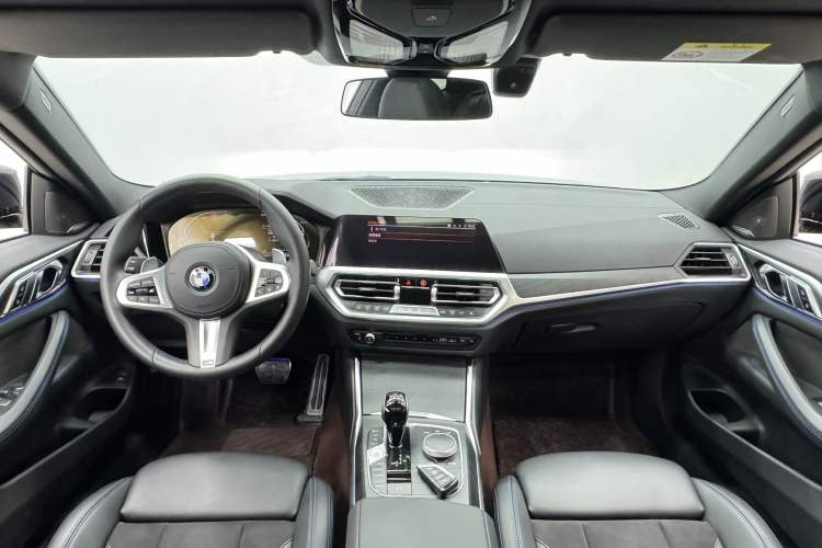 Used BMW 4 Series 2022 Second Facelift 430i M Sport Night Edition Package Interior 1