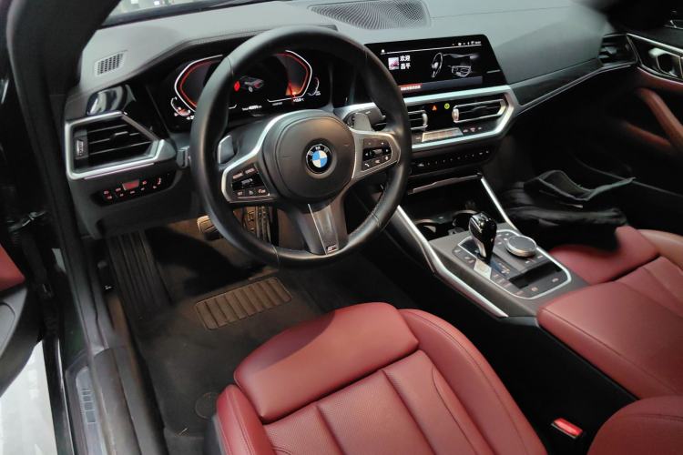 Used BMW 4 Series 2022 425i Convertible M Sport Package Interior 2