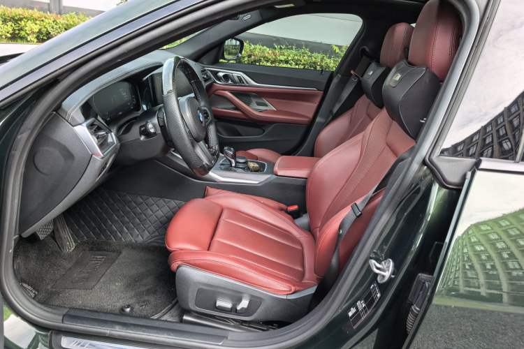 Used BMW 4 Series 2022 425i Gran Coupe M Sport Night Edition Interior 3
