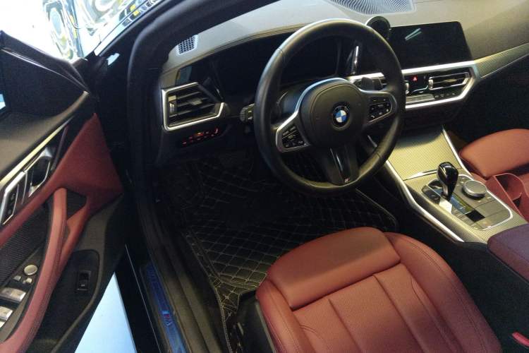 Used BMW 4 Series 2022 425i Gran Coupe M Sport Night Edition Interior 3