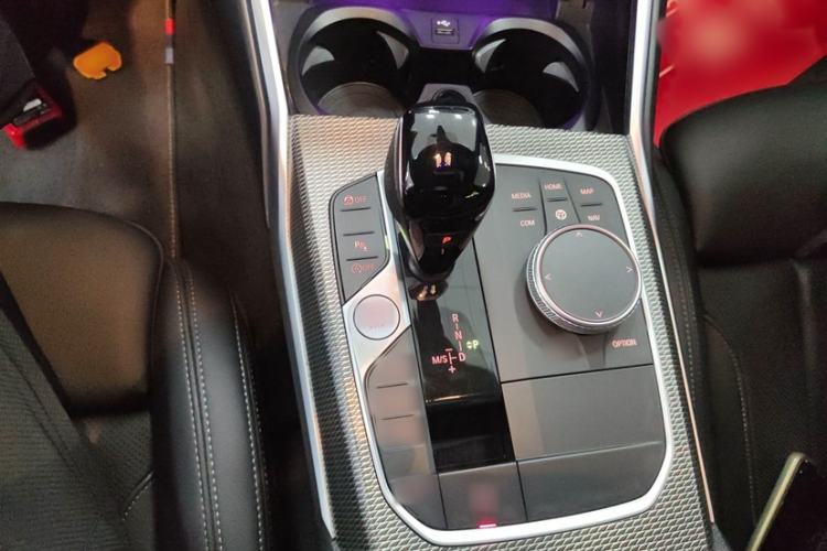 Used BMW 4 Series 2022 425i Gran Coupe M Sport Night Edition Interior 4