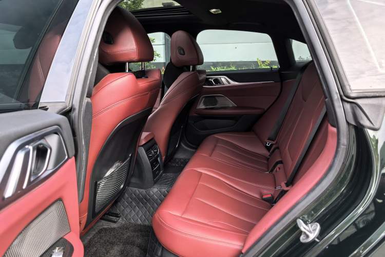 Used BMW 4 Series 2022 425i Gran Coupe M Sport Night Edition Interior 5
