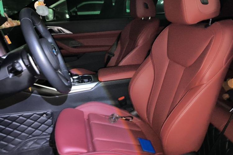 Used BMW 4 Series 2022 Second Facelift 430i M Sport Night Edition Package Left Front Seat