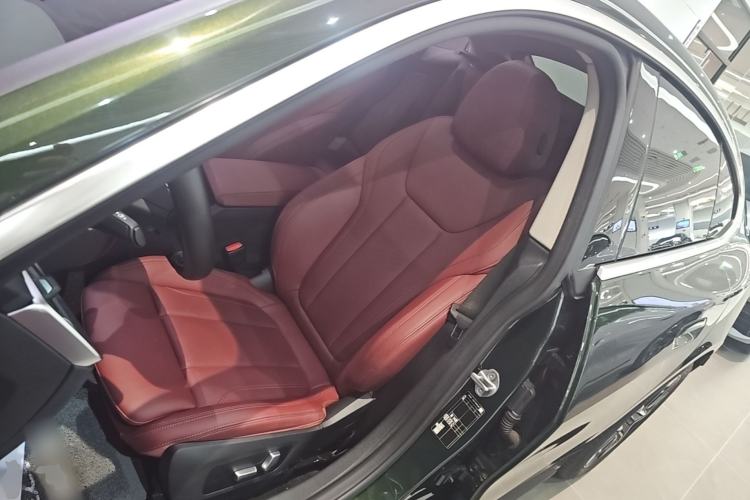 Used BMW 4 Series 2022 425i Gran Coupe M Sport Package Left Front Seat