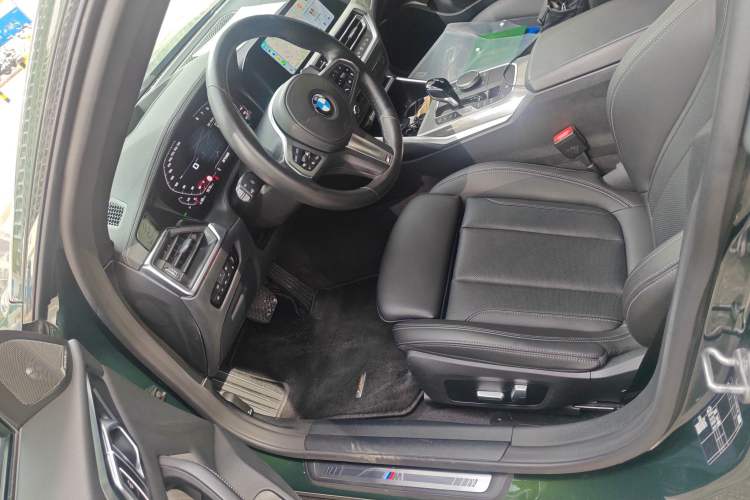 Used BMW 4 Series 2022 430i Gran Coupe M Sport Night Edition Left Front Seat